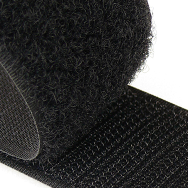 Velcro mâle au dos